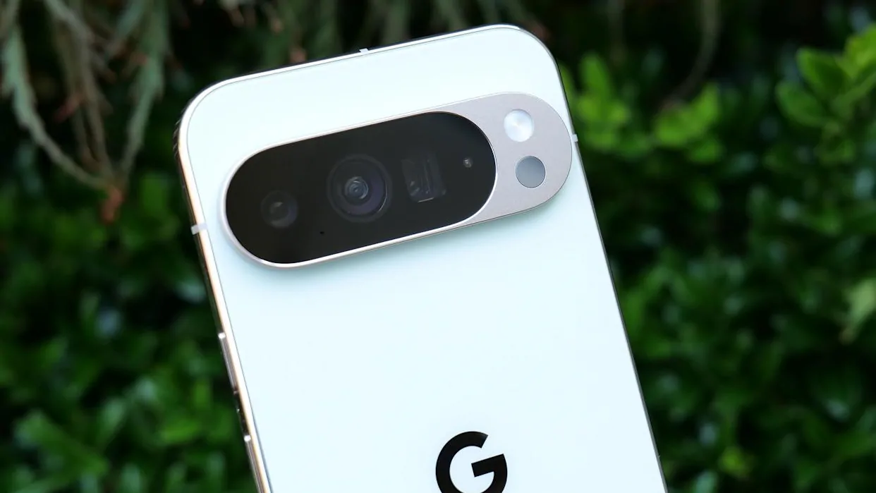 Google เปิดตัว Pixel 10 Series ชู AI เป็นพระเอก พร้อมอุปกรณ์เสริมและกล้องรุ่นใหม่จาก Bose – Sony