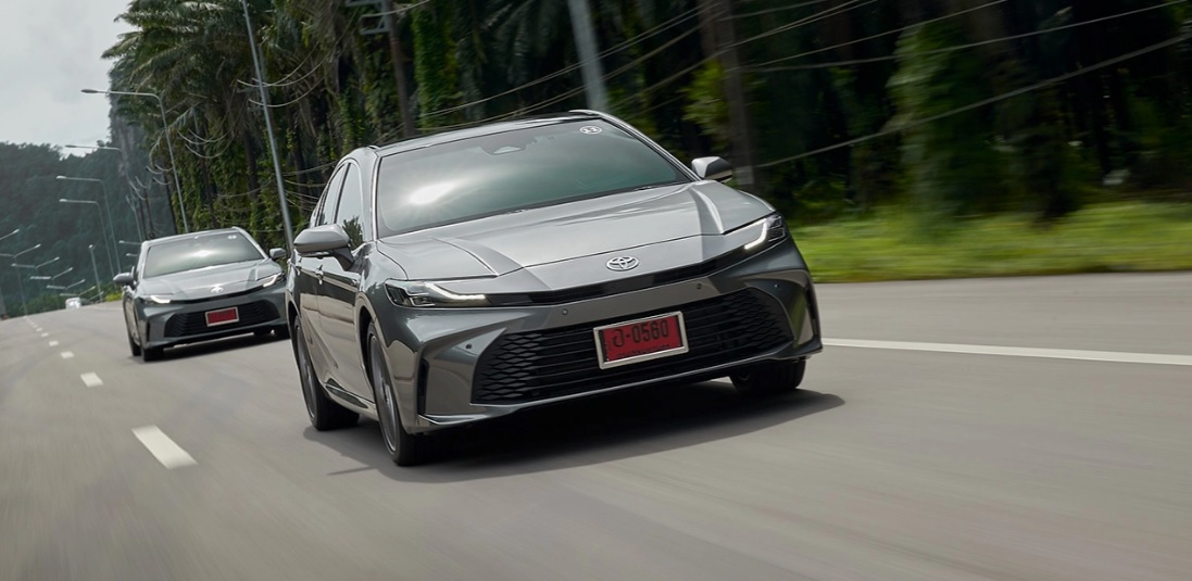 โตโยต้าปลื้ม! ALL NEW TOYOTA CAMRY 2024 กระแสตอบรับดีเกินคาด ยอดจองทะลุ 2,500 คันภายใน 2 สัปดาห์