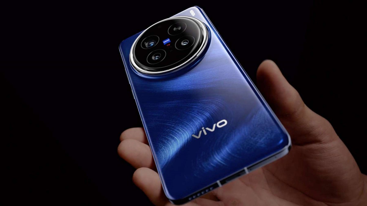 การเปิดตัวซีรีส์ vivo X200 โดย Jia Jingdong