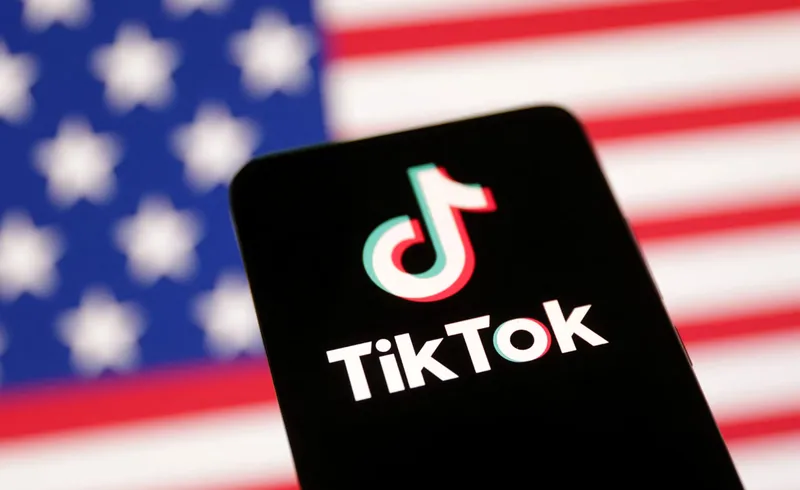 TikTok ยังคงเผชิญอนาคตที่ไม่แน่นอนในสหรัฐฯ แม้มีนักลงทุนแย่งชิงการเข้าซื้อกิจการ